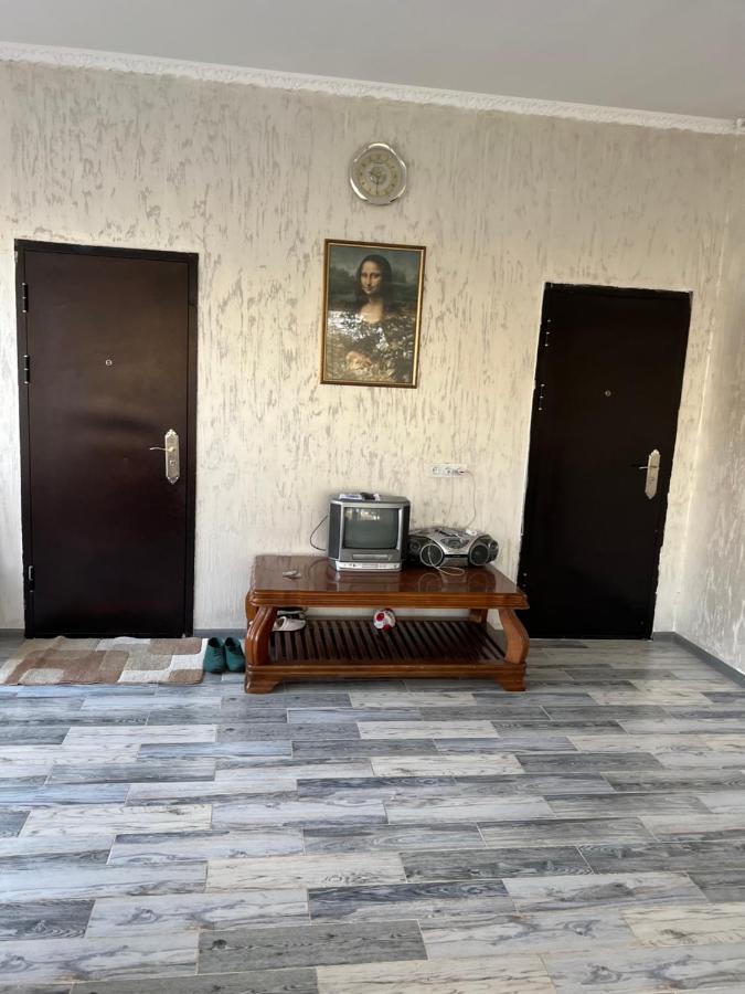 Чистые Пруды Bishkek Exterior foto